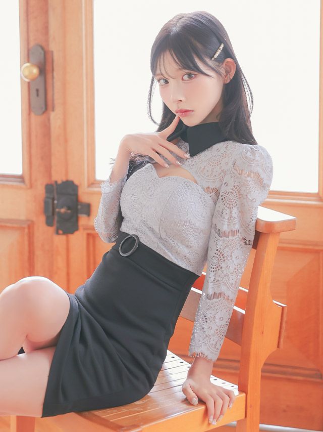 スカラップレース襟デザインバストカットアウトウエストベルト切替袖ありタイトミニドレス