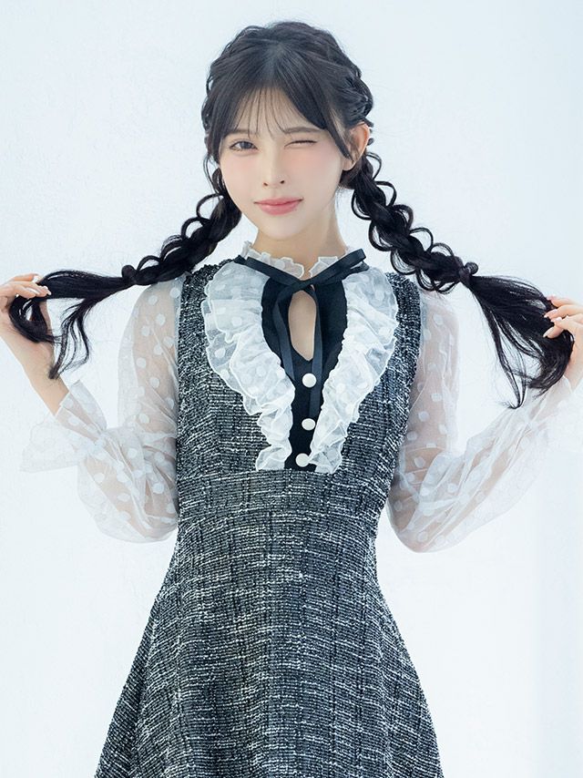 フリル×ドット柄シースルー長袖ネックリボン谷間カットフレアミニドレス